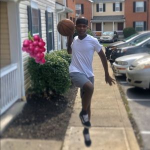 Meet your Posher, Kylan